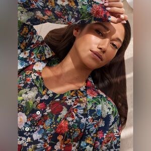Petite Studio Multicolor Floral Blouse